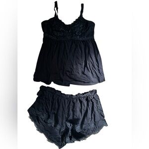Torrid Sleep Black Lace Pajama Set - Babydoll Top (2) & Lace Trim Shorts (0)